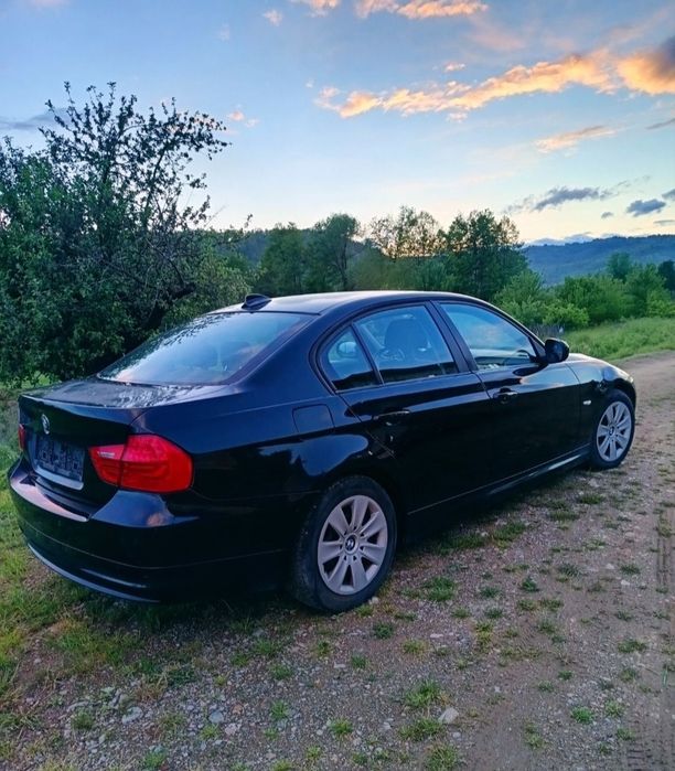 BMW 3 Series 2011 — imagine 4