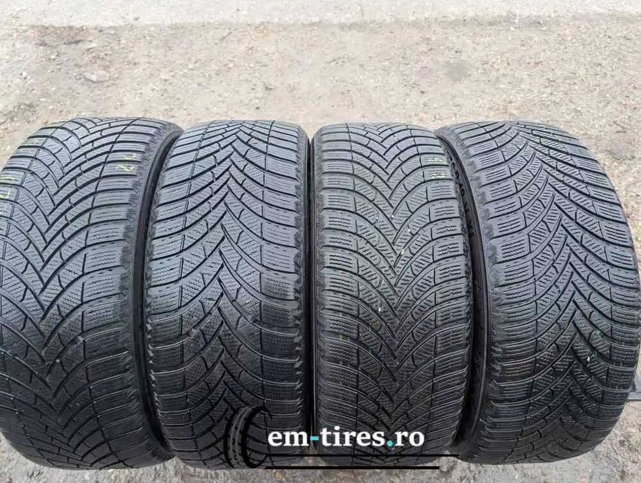 SET 4 Anvelope Iarna 225/50 R18 SEMPERIT Speed Grip 5 99V
