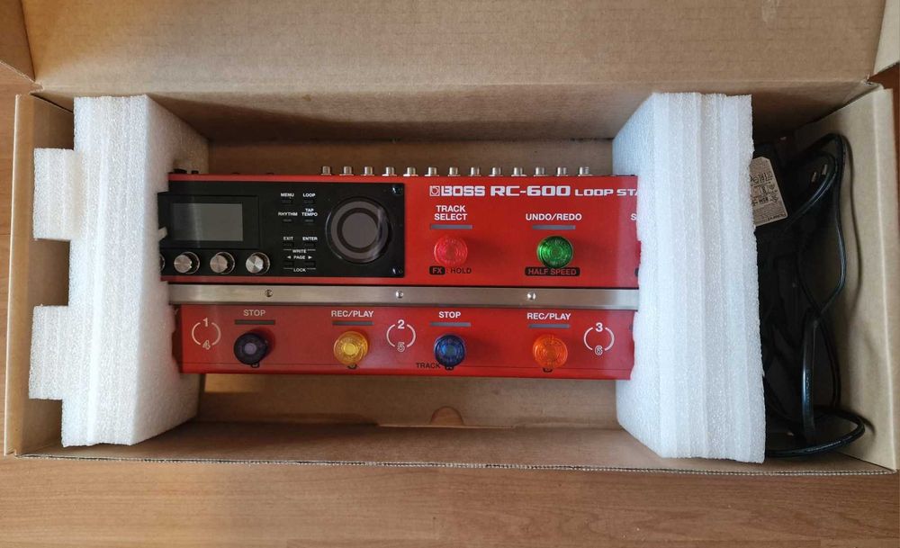 Продавам Луупер: Looper Boss RC-600