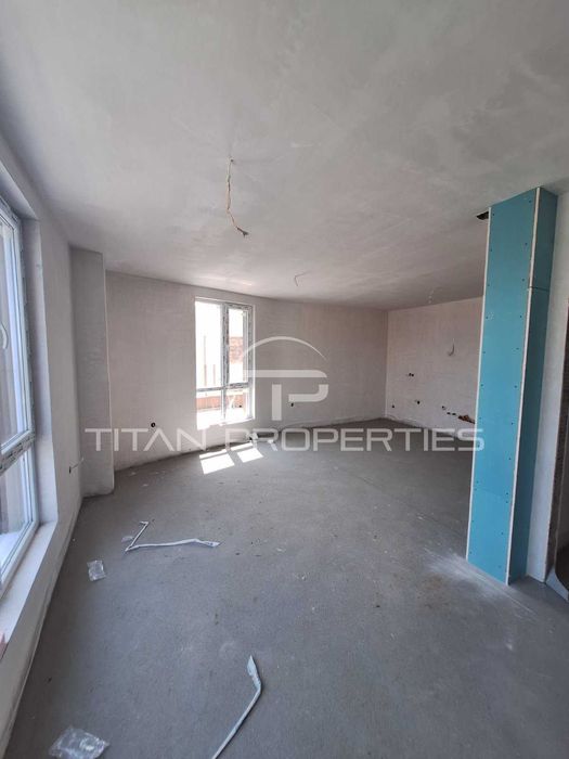 Продава се Многостаен апартамент в Пловдив, Остромила - 203 кв.м за 1005 €/кв.м - Снимка #1