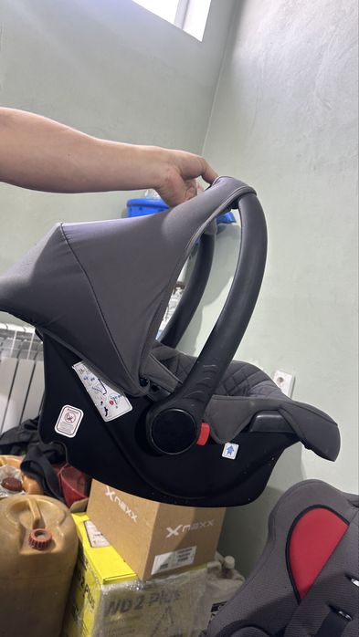 Продам авто люльку автолюльку