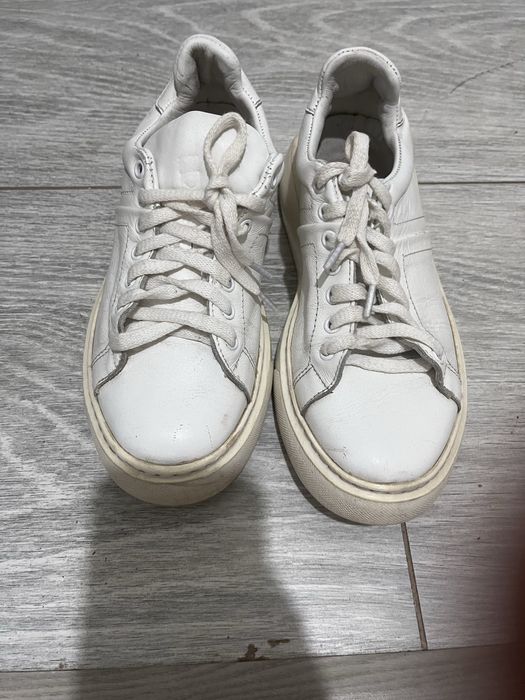 33-35-37 размер  аяқ киімдер тегін беріледі.