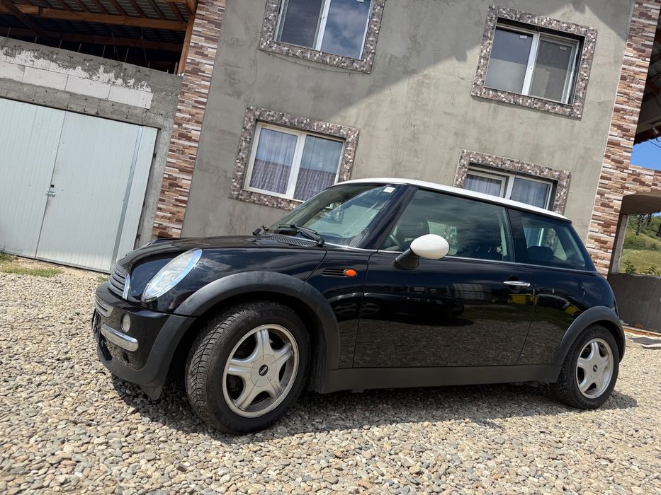 Mini cooper recent adus in tara
