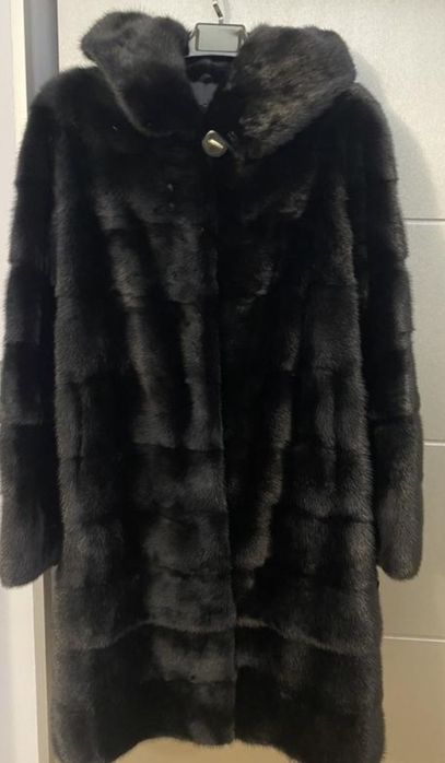 Продам норковую шубу