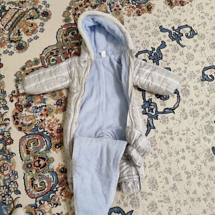 Продам детские вещи