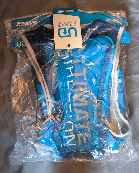 Rucsac de alergare Ultimate Direction Ultra, 10.8 litri, ultra-usor 180g