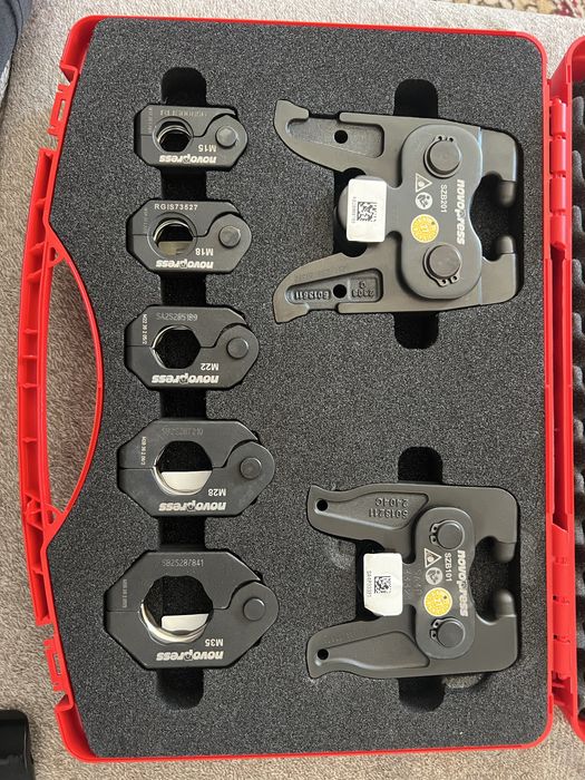 Vând clești de presare pentru orice sistem.