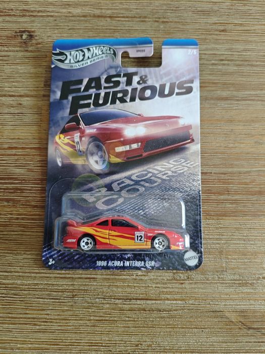 Masinute hot wheels silver series
