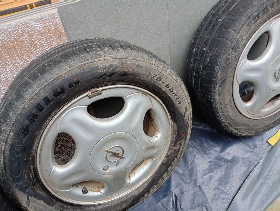 roti echipate cu anvelope de vara opel corsa