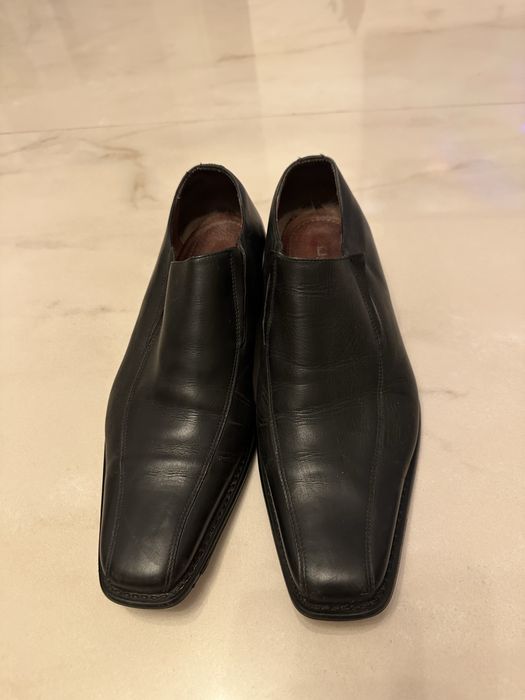Vând Pantofi din piele Denis, marimea 41