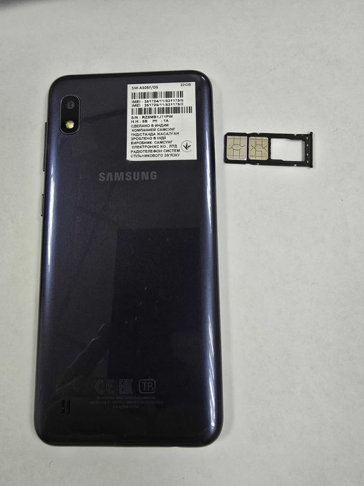Samsung Galaxy A10 32 ГБ Синий