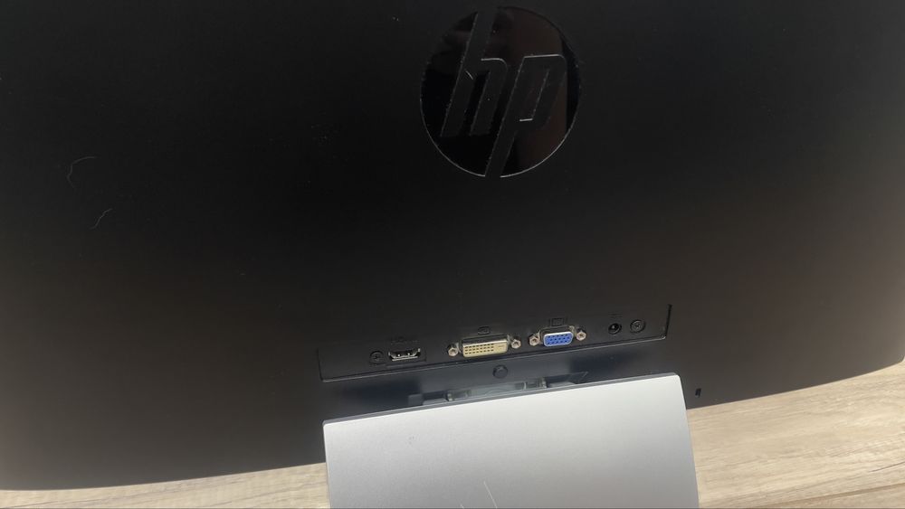 Монитор HP pavilion 23xi