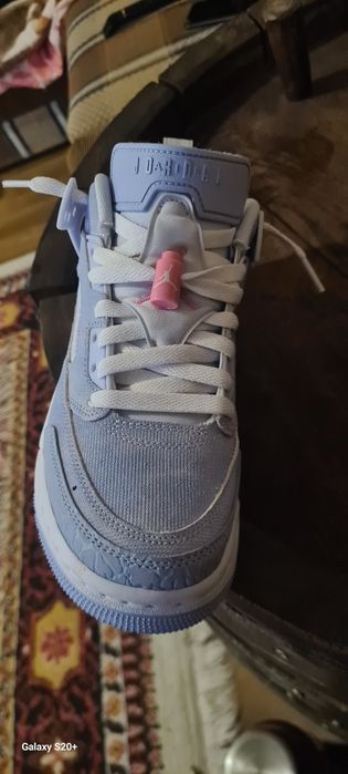 Adidași Jordan marimea 39