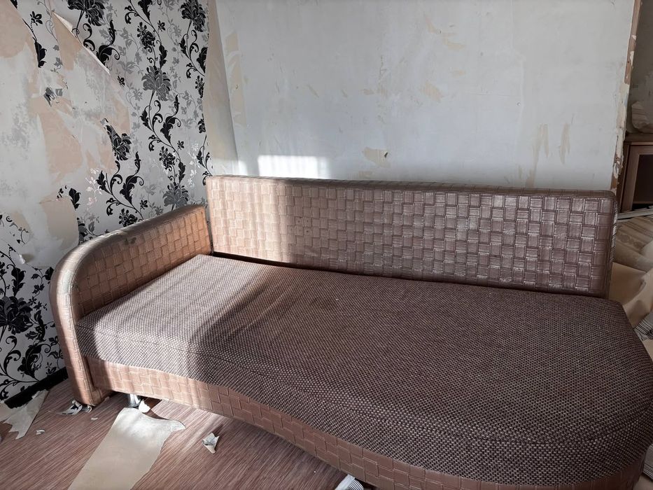 Продам диван раскладной