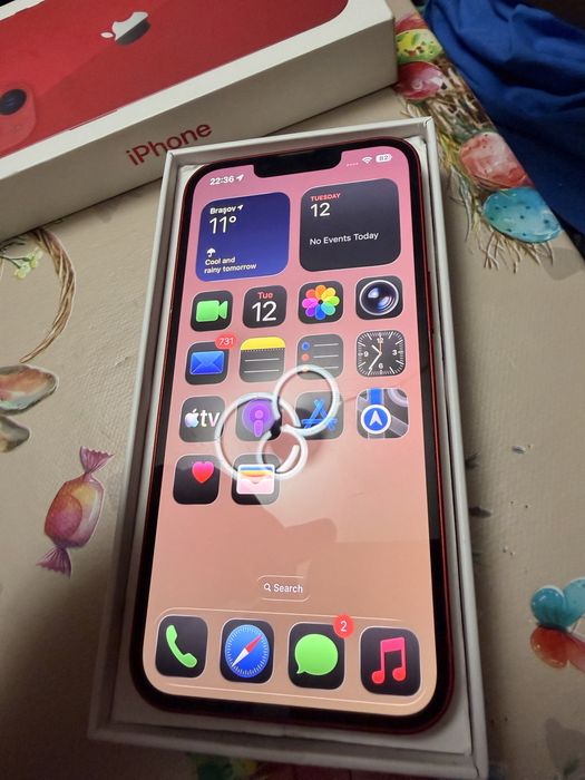 Se vinde Iphone 13