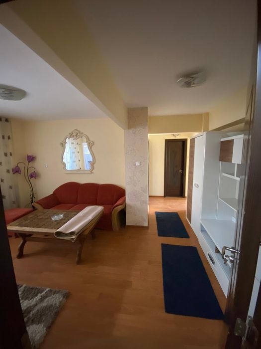 Apartament cu 2 camere zona centru toate utilitatile