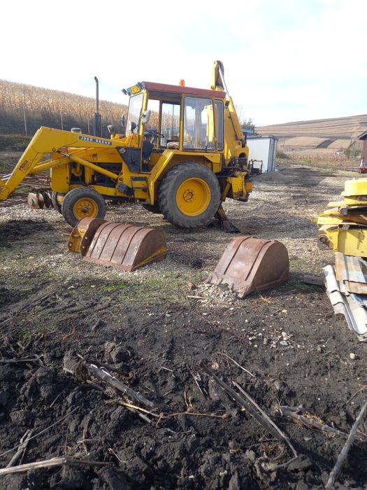 Vând Buldoexcavator, 4 cupe