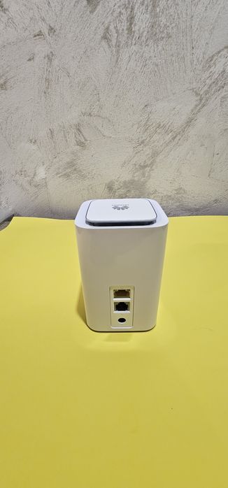 Vând Huawei LTE Cube E5180, router 4G complet funcțional