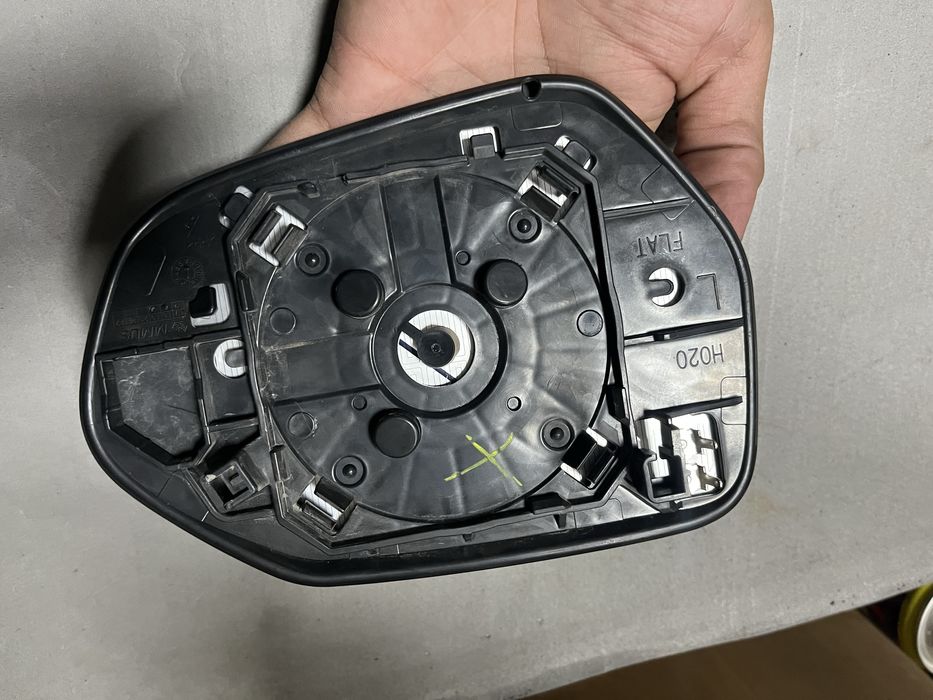 Подогрев боковых зеркал