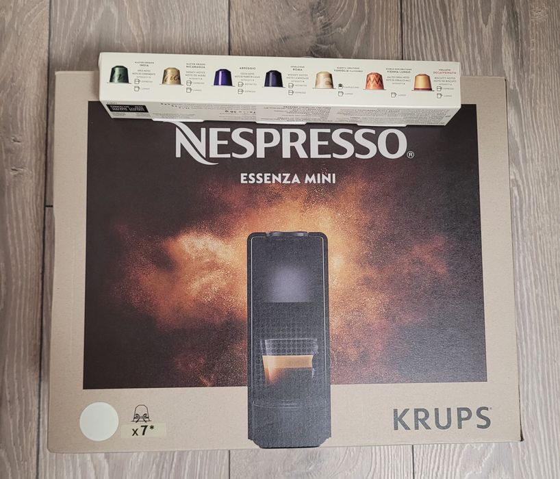 Expresor Krupp Essenza Mini Alb,nou