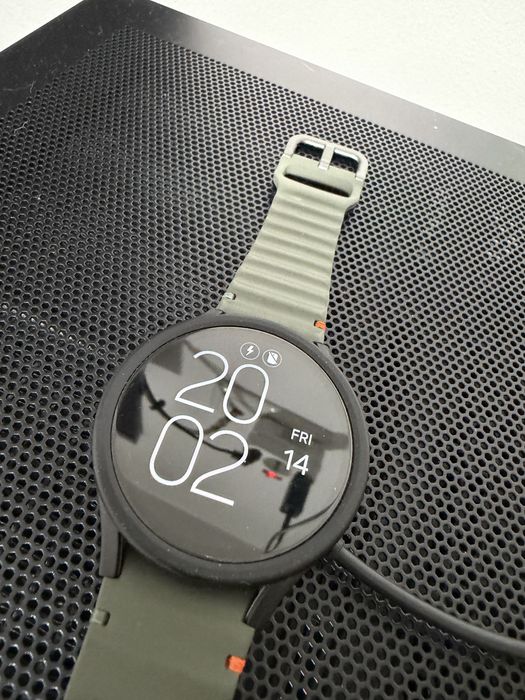 Samsung Smart Watch 7  44mm impecabil