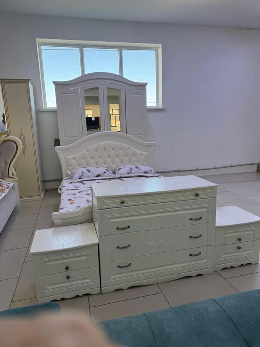 Спальни диван, гарнитур