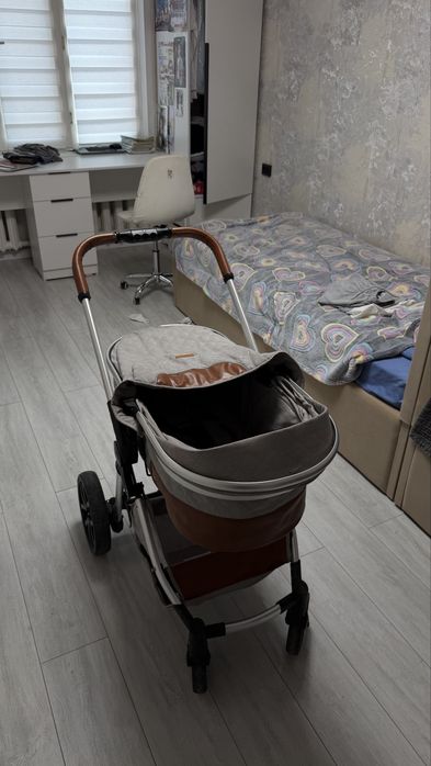 Детская коляска
