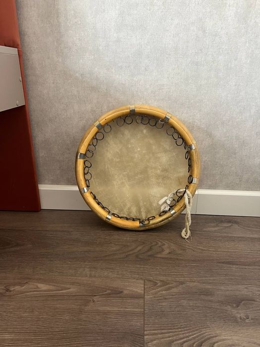 Продам дойру в отличном состоянии  чехол в подарок