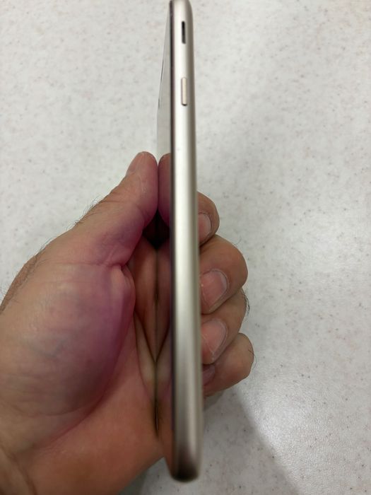 Samsung J 7 в перфектно състояние