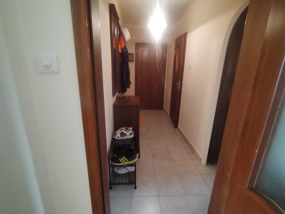 Продава се Двустаен апартамент в Разград, Бели Лом - 60 кв.м за 1584 €/кв.м - Снимка #11