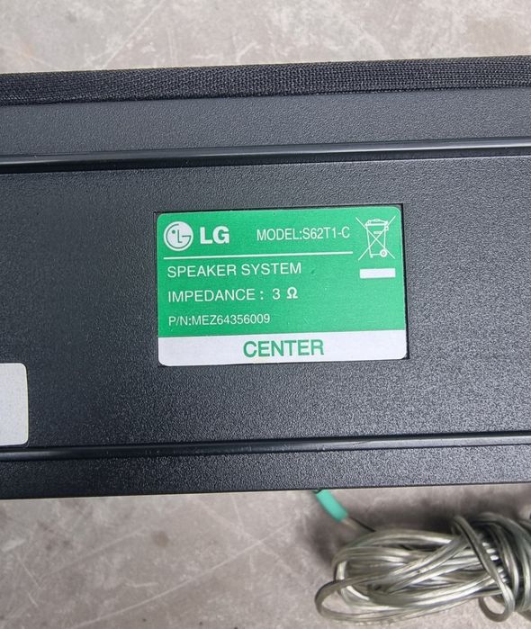 Колона LG S62T1-C