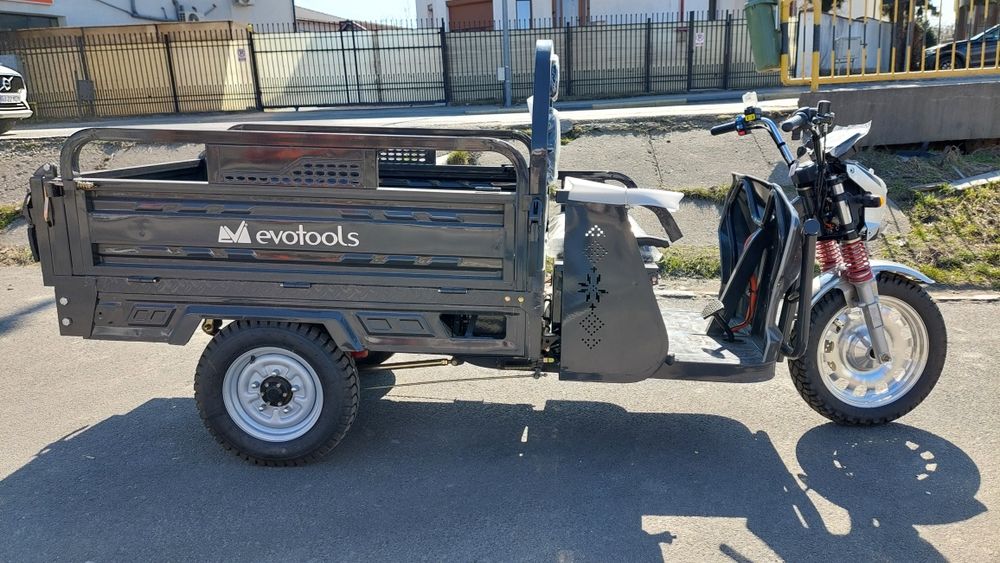 Triciclu Electric cu Basculanta Hidraulica