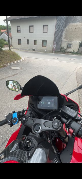 Honda cbr650r 2024