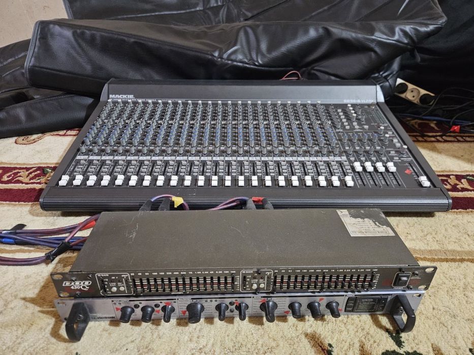 Micsher Mackie 32 kanalliy