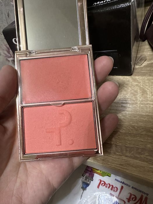 Продам косметику. Оригинал