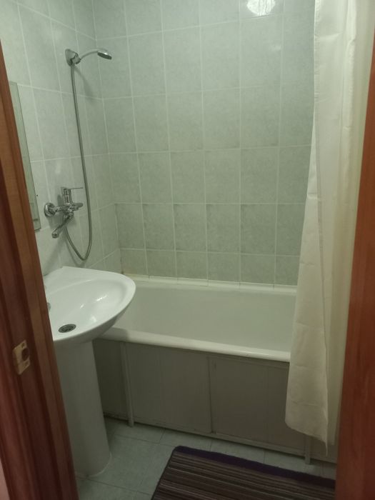 Сдам 1 ком.кв в районе университета Жубанова.