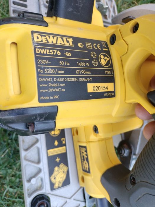 Circular dewalt 1600w