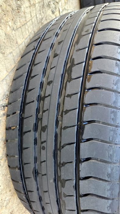 Диски R21 с летней резиной.