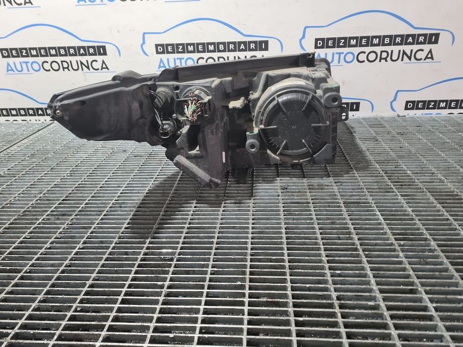 Far Stanga Land Rover Range Rover Evoque 2012 - 2015 SUV 2 Usi (891) Xenon Cleme rupte