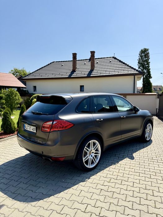 Porsche Cayenne 3.0 Diesel V6 Automat 4x4 240 Cai