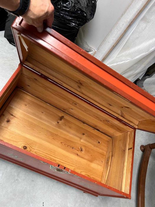 Cufar pictat de dimensiuni mari!