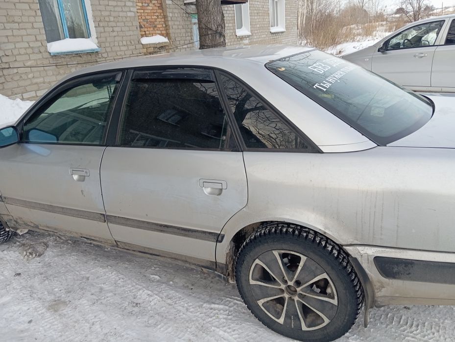 Продам ауди 100с4