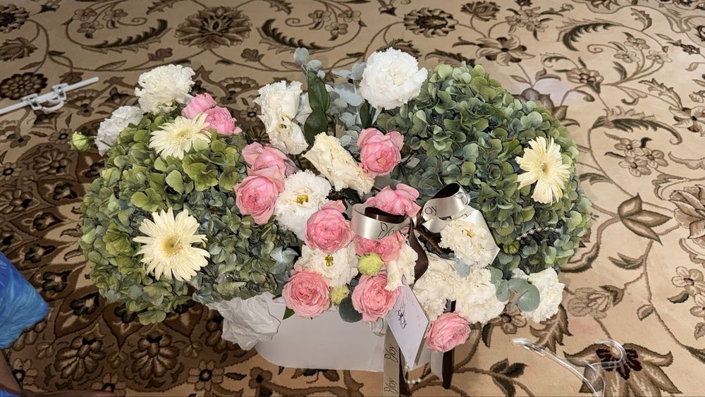 Букет большой срочно 10к