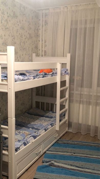 Двухъярусная кровать