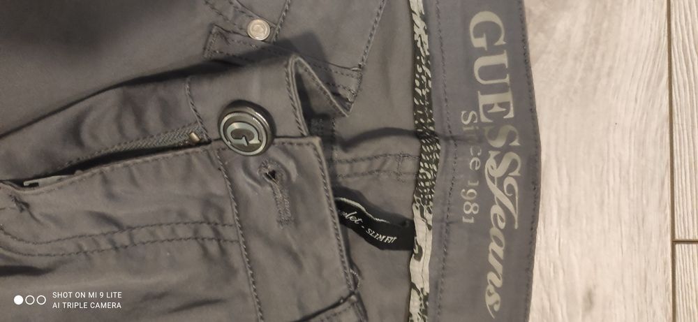 Дамски дънки GUESS