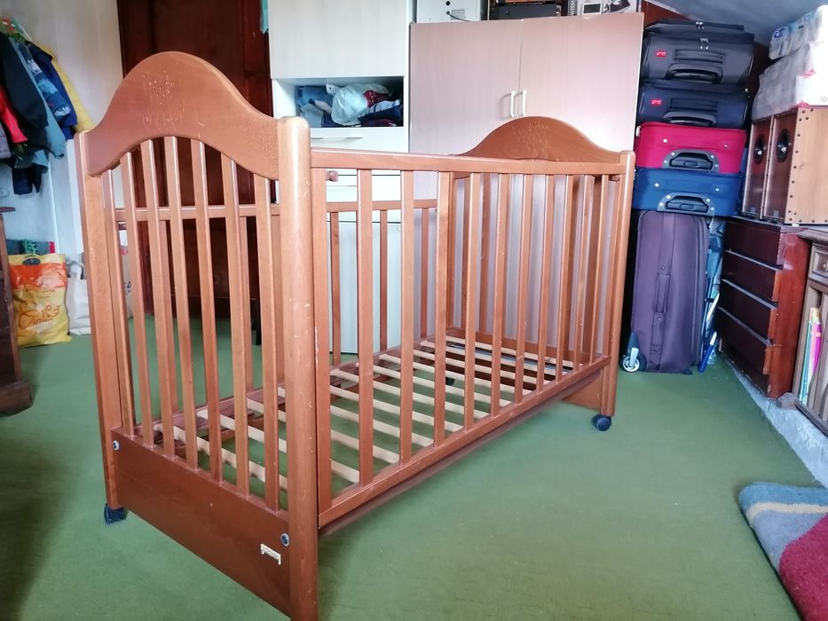 Детска кошара, креватче от масив дъб