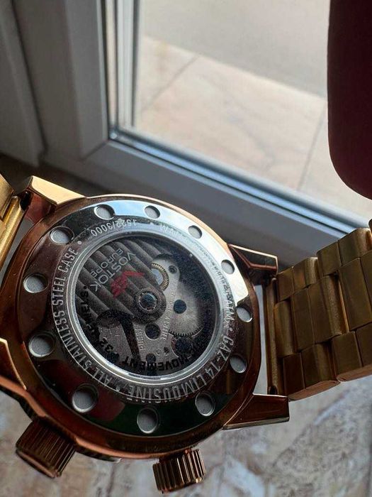 продавам чисто нов -  Vostok-Europe GAZ-14 Limousine - 2426/5609060