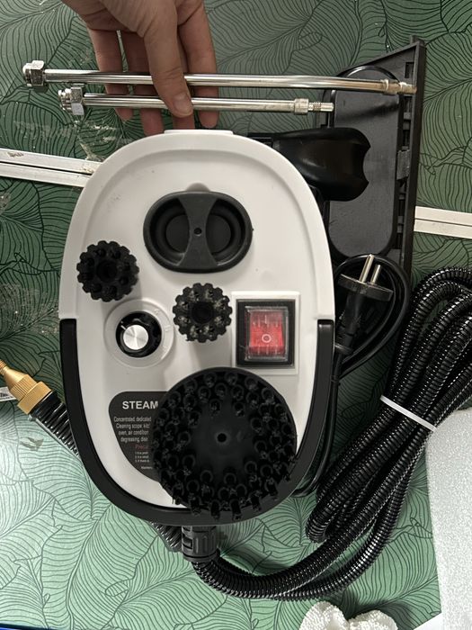 Пароочиститель Derx