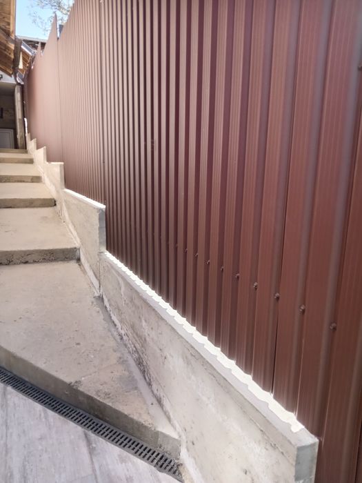 Construcții, trotuare, beciuri