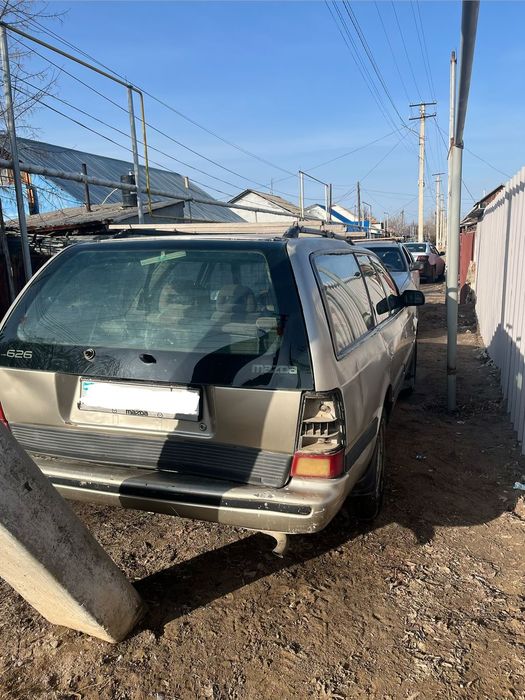 Продам Мазда 626